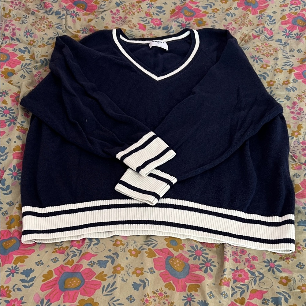 Old Navy Dark Blue V-Neck Sweater with White Accents